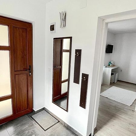 Apartament Linistit / Cozy Apartment Câmpulung Moldovenesc Eksteriør bilde