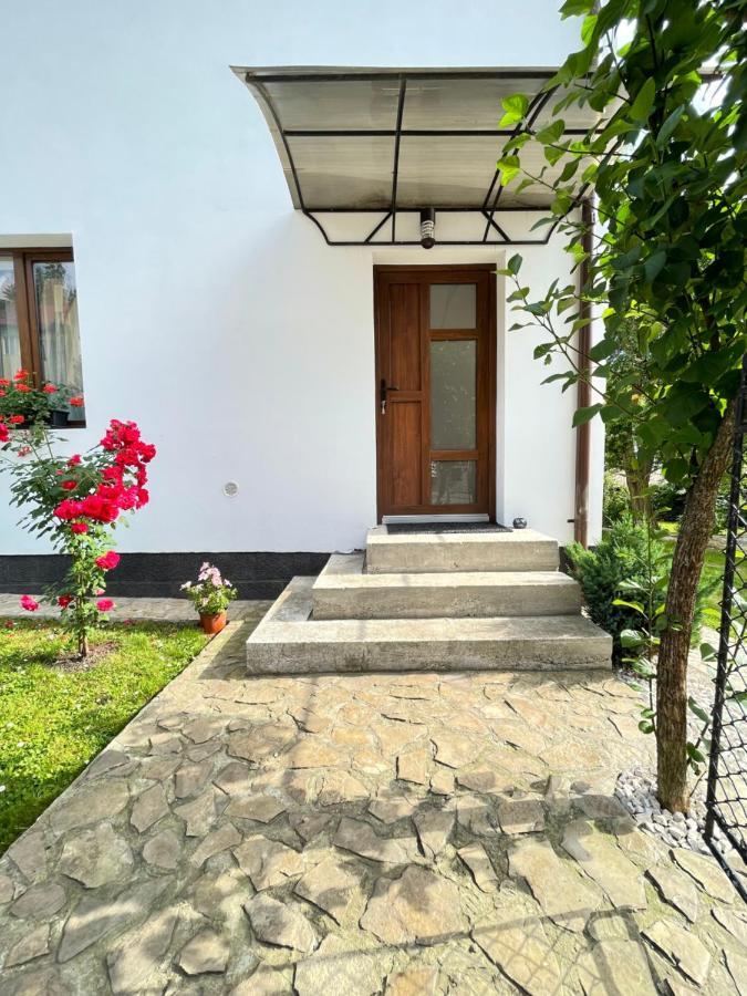 Apartament Linistit / Cozy Apartment Câmpulung Moldovenesc Eksteriør bilde